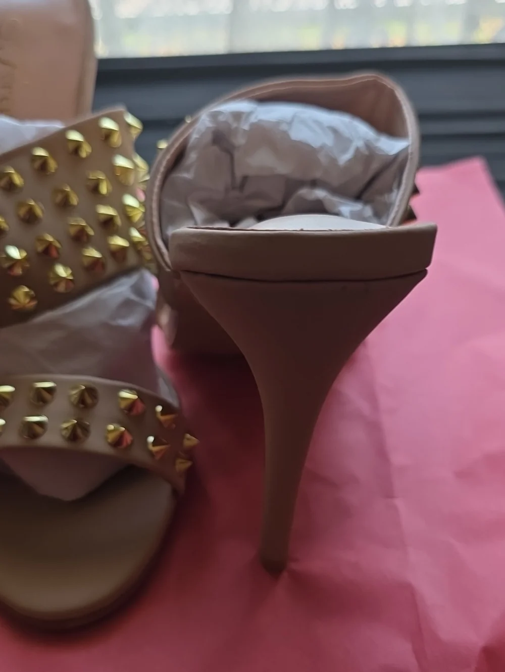 Forever Link Lilli-44 Studded Strappy Heels Tan US 9 NWT